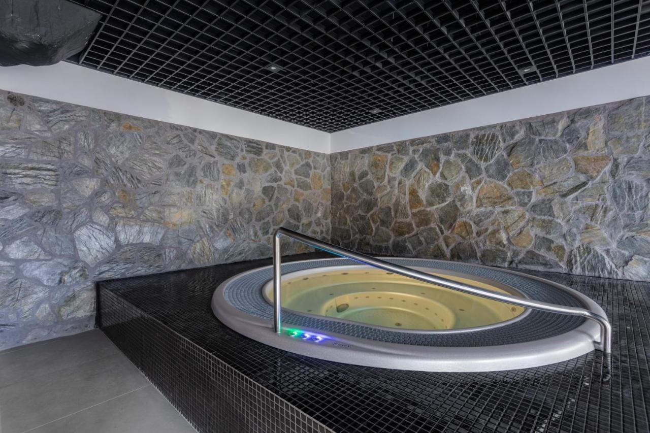 Green Park Resort A3- Zloty Jelen- Z Dostepem Do Basenu, Sauny, Jacuzzi, Silowni Szklarska Poreba Exterior photo